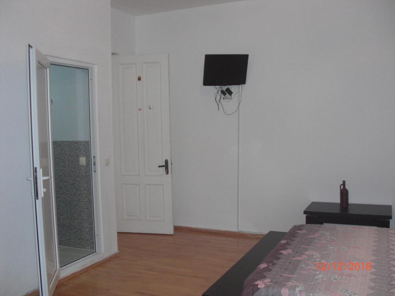 Villa House Georgia Тбилиси Стая снимка
